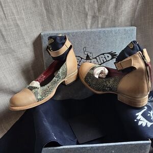 Tan and Green Women's Shoes